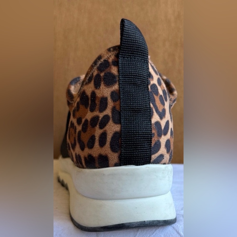 Women's Sole Society Leopard Print Slip-On Sneakers Size 8 - Picture 12 of 13